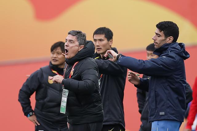 开云APP-U21国足海口集训磨合技战术 将热身伊朗U20国家队